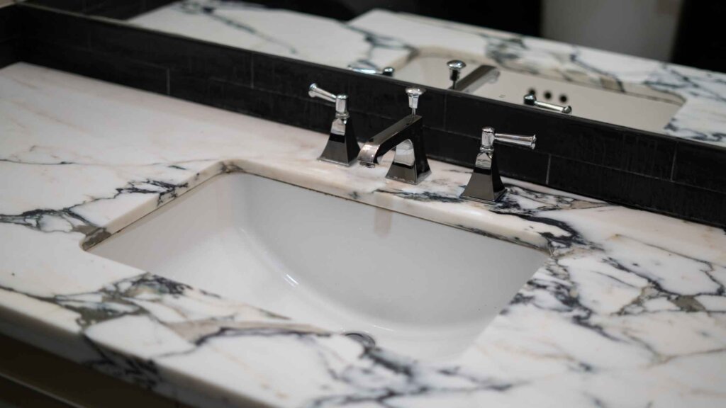 5 Essential Tips for Choosing Countertops for Your Dallas Kitchen or Bathroom Remodel in Dallas, TX 5 Essential Tips for Choosing Countertops for Your Dallas Kitchen or Bathroom Remodel in Dallas, TX