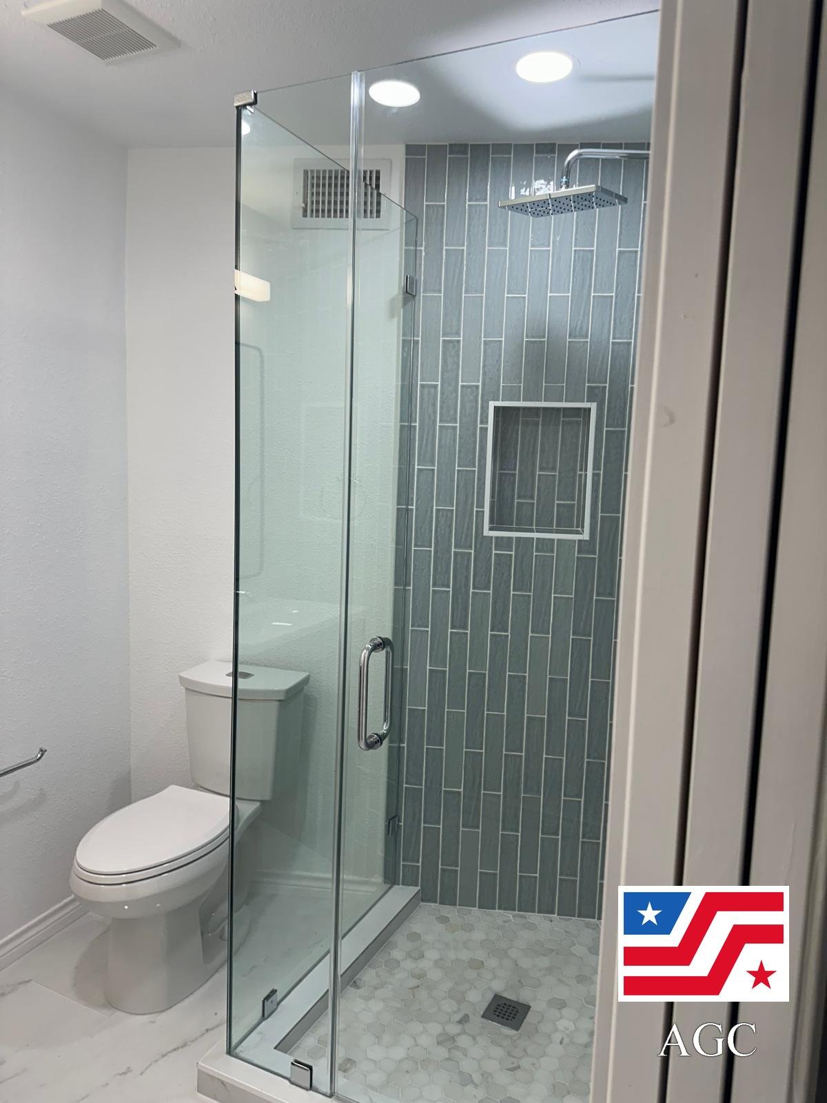 Dallas hallway bathroom